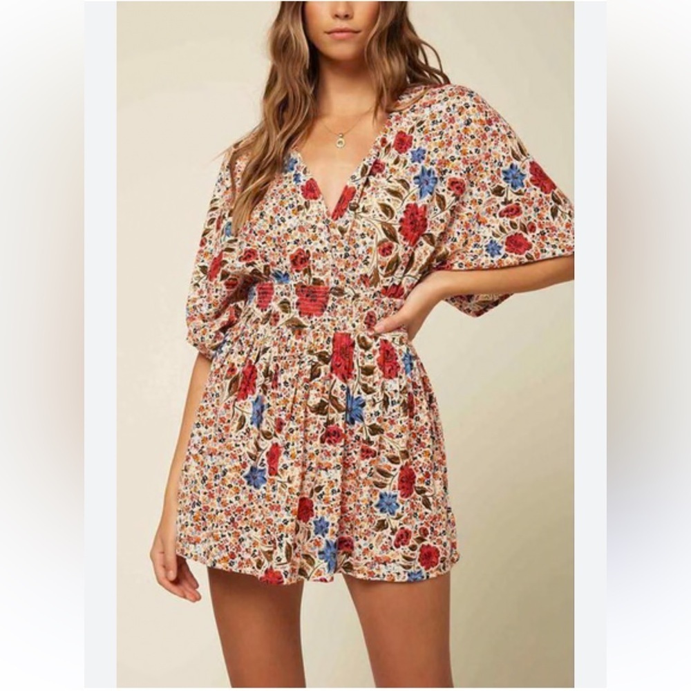 O'Neill amaze Floral shorts and wide sleeve Jumpsuit romper